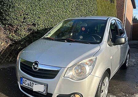 Opel Agila 1.2 Edition