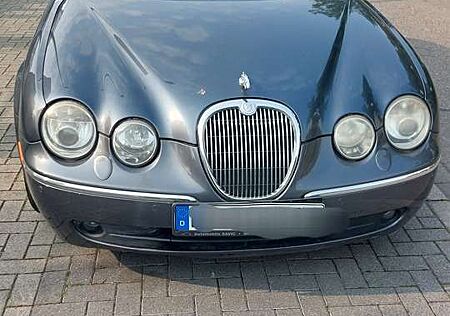 Jaguar S-Type PS 207