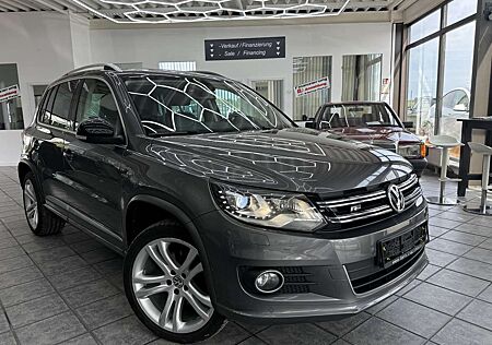 VW Tiguan Volkswagen 2.0 TDI R-Line , 1Hd, Pano, Leder Vienna