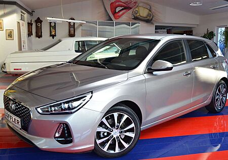 Hyundai i30 Premium 1.Hand inkl. Sorglospaket neuwertig