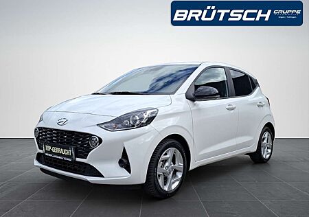 Hyundai i10 Connect & Go 1.0 KLIMA / NAVI / SITZHEIZUNG / KAME