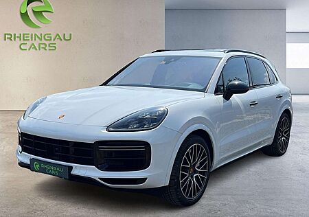 Porsche Cayenne Turbo SPORT-CHRONO PANO HUD ACC MATRIX