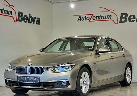 BMW 330 e iPerformance Luxury Line LED/Navi/Leder