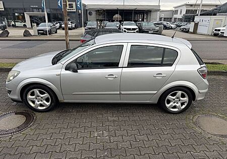 Opel Astra 1.6 catch me now