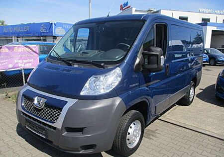 Peugeot Boxer 2,2 HDi.Kasten.3 Sitzer.
