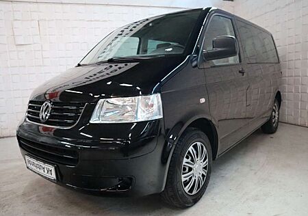 VW T5 Transporter Volkswagen Bus Multivan Startline,7-Sitzer