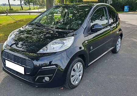 Peugeot 107 1,0 envy Klima Tüv neu 10/2027