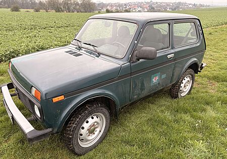 Lada Niva 1.7i Kult