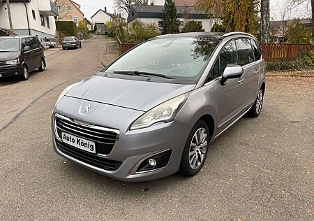 Peugeot 5008 Allure*PANO*HEADUP*NAVI*RFK*7 SITZER*