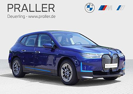 BMW iX xDrive50 HeadUp Laserlicht 360Kamera Aktivlenkung