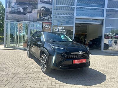 Toyota Yaris Cross Hybrid Elegant AHK Navi 360 Kamera LED El. Heckkla