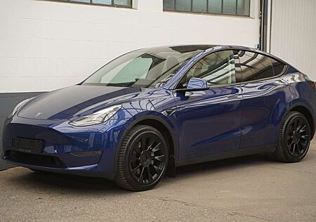 Tesla Model Y Long Range AWD *innen weiß*AHK*20-Zoll*Mwst.*
