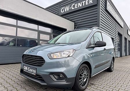 Ford Transit Courier / LED / Winter-Paket / PDC