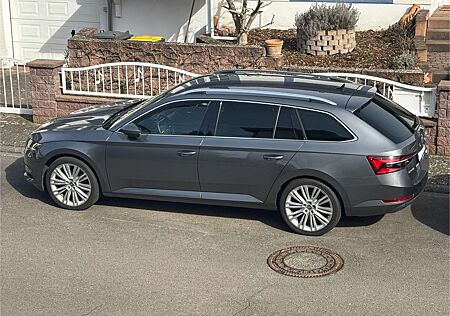 Skoda Superb Combi 2.0 TSI DSG Style