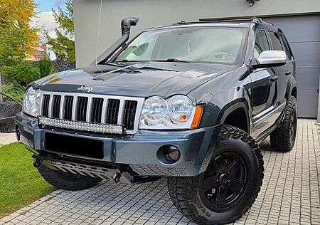 Jeep Grand Cherokee 5.7 V8 HEMI Automatik Overland