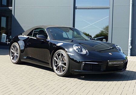 Porsche 992 Carrera Cabriolet