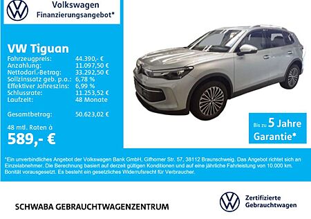 VW Tiguan Volkswagen Life 2.0 TDI DSG 4M *ACC*AHK*PANO*HdUp*18