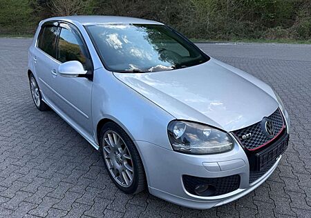 VW Golf Volkswagen V Lim. GTI Edition 30