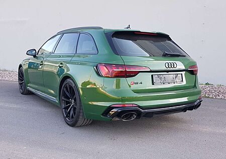 Audi RS4 Avant 2.9 Facelift quattro tiptronic
