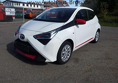 Toyota Aygo x-play 1.0 * 4türer * Klima * Garantie