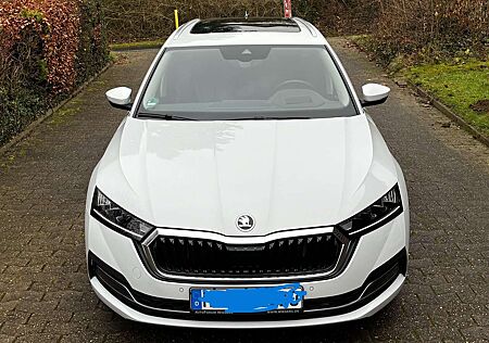 Skoda Octavia Combi 1.5 TSI e-TEC DSG Sportline