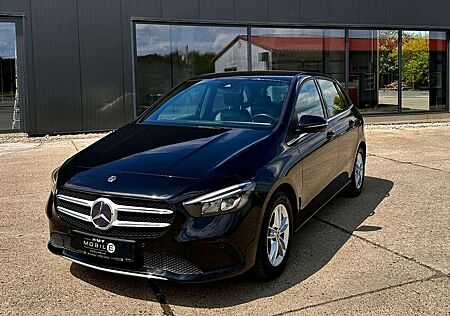 Mercedes-Benz B 180 Style Navi LED Scheinwerfer