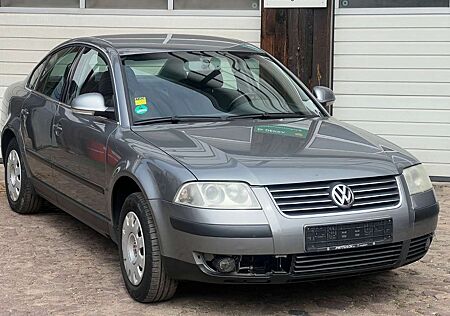 VW Passat Volkswagen Lim. Comfortline 2.0