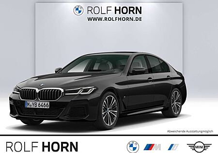 BMW 520 d M Sportpaket LED HUD ACC Glasdach HiFi RKam
