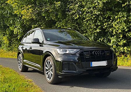 Audi Q7 55 TFSI quattro tiptronic S line