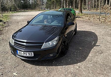 Opel Astra H GTC 1.8 Cosmo