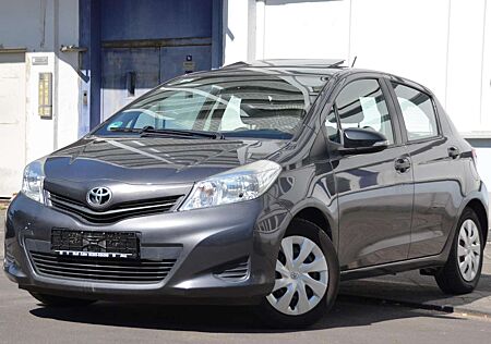 Toyota Yaris Cool / Schiebedach/ Klima / Multilenkrad
