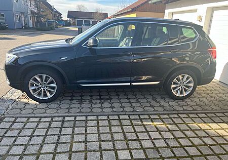 BMW X3 xDrive20d Aut. Panorama/ StHz