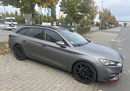 Seat Leon Kombi Scheckheft () 360 Kamera