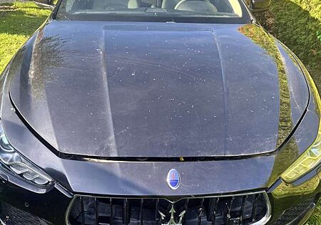 Maserati Ghibli Q4 Allrad / 3,0 V6 Twin-Turbo Benziner