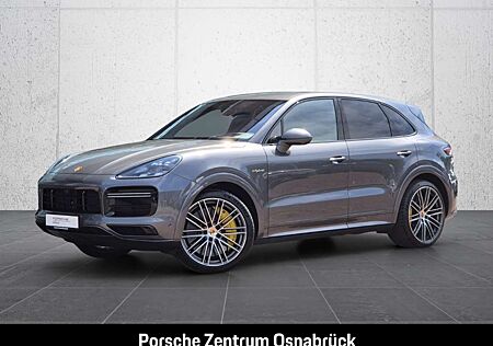 Porsche Cayenne Turbo S E-Hybrid Sport Chrono Hinterachslenkung 22