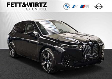 BMW iX xDrive40 AHK|PanoSkyLounge|HarmanKardon
