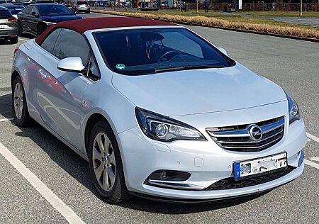 Opel Cascada 1.6 SIDI Turbo ecoFLEX Innovation