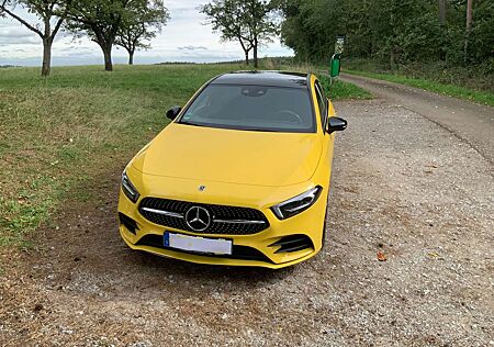 Mercedes-Benz A 220 4Matic 7G-DCT AMG Line