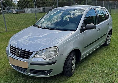 VW Polo Volkswagen Tour