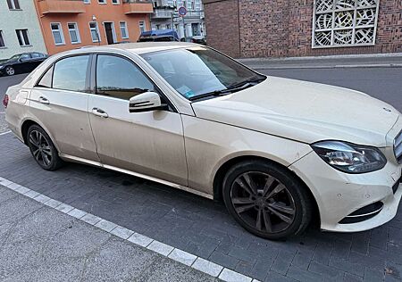 Mercedes-Benz E 200 BlueTEC 7G-TRONIC Avantgarde X Taxi