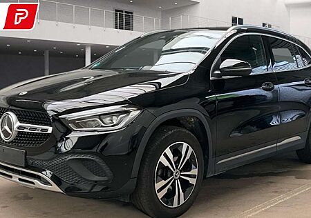 Mercedes-Benz GLA 200 LED/WIDESCRE/RFK/TOTW/E-KLAPPE/AMBIENTE/AUGMETREAL