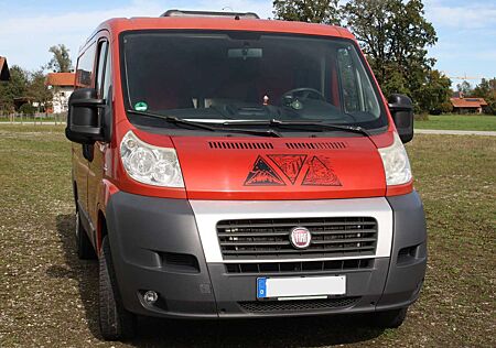 Fiat Ducato Camper mit viel Herzblut und Liebe ausgebaut