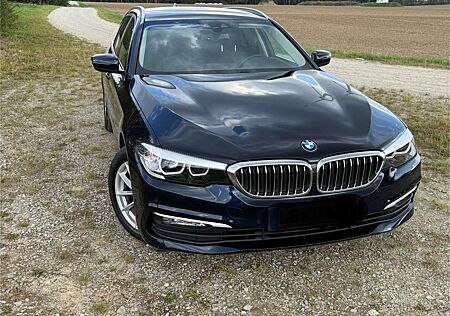 BMW 520d 520 5er Touring Diesel xDrive Touring Aut.