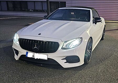 Mercedes-Benz E 300 Cabrio 9G-TRONIC AMG Line