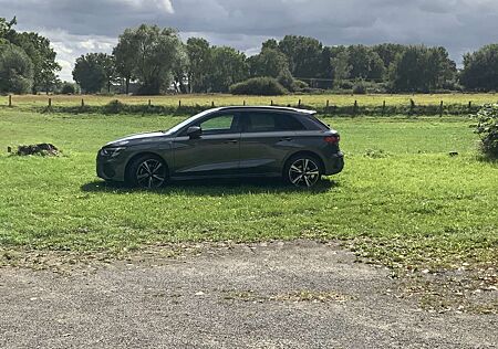 Audi A3 40 TFSIe Sportback S tronic S line
