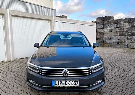 VW Passat Variant Volkswagen 1.6 TDI (BlueMotion Technology) DSG Trendline