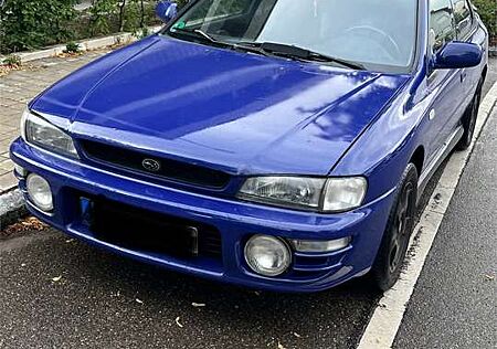 Subaru Impreza 2.0 4WD RX Plus!!