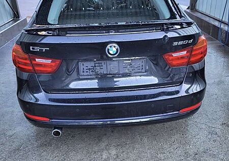 BMW 320d 320 GTSport Line
