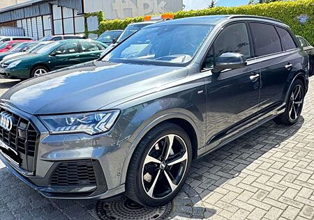 Audi Q7 *Quattro/S line/7Sitzer/Vollausstattung*