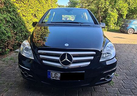 Mercedes-Benz B 180 CDI DPF Autotronic SPORT EDITION